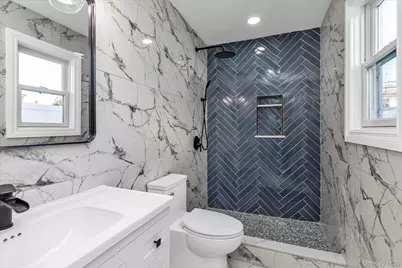 33 Prentice Road, Levittown, NY 11756 - Photo 13