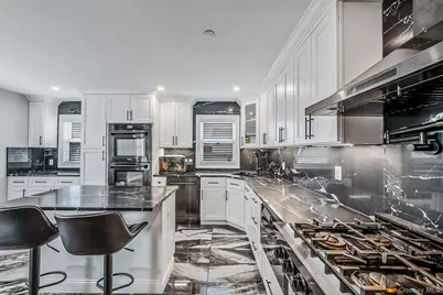 449 Nassau Avenue, Freeport, NY 11520 - Photo 23