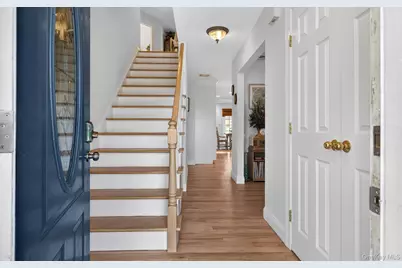 2 Mountain Avenue, Bayville, NY 11709 - Photo 5