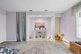 175 Main Ave, Wheatley Heights, NY 11798 - Photo 15