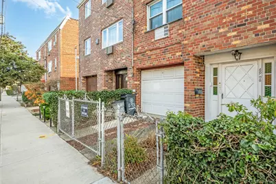 69-06 66 Road, Middle Village, NY 11379 - Photo 3