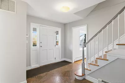 6 Vingut Lane, Setauket, NY 11733 - Photo 3