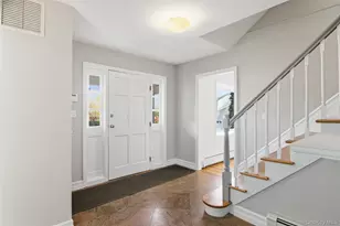 6 Vingut Ln, Setauket, NY 11733 - Photo 3