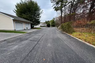 104 Aerie Way, East Quogue, NY 11942 - Photo 31