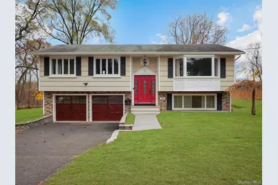 168 N Lincoln Street, Pearl River, NY 10965 - Photo 1