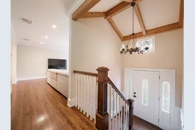 168 N Lincoln Street, Pearl River, NY 10965 - Photo 9