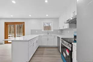 1159 Winding Ct, Mohegan Lake, NY 10547 - Photo 19