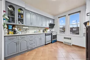 106-38 95th St, Ozone Park, NY 11417 - Photo 9