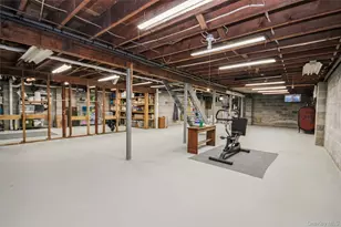 5 Van Ct, Hyde Park, NY 12538 - Photo 37