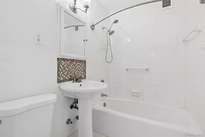 111-20 73rd Avenue #6D, Forest Hills, NY 11375 - Photo 27