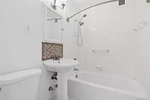 111-20 73rd Ave, Forest Hills, NY 11375 - Photo 21