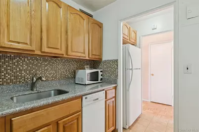 111-20 73rd Avenue #6D, Forest Hills, NY 11375 - Photo 19