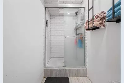 425 Barbey Street, Brooklyn, NY 11207 - Photo 31