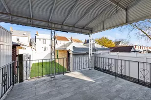 88-35 Vanderveer St, Queens Village, NY 11427 - Photo 17