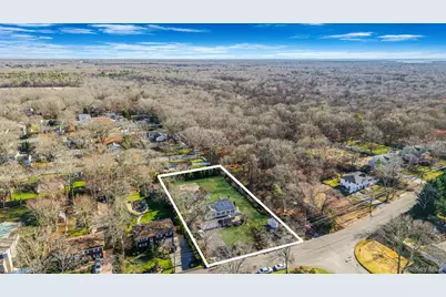 211 N Titmus Drive, Mastic, NY 11950 - Photo 7