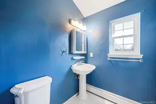 211 N Titmus Dr, Mastic, NY 11950 - Photo 21