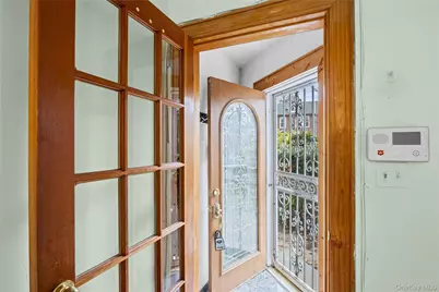 6836 Groton Street, Forest Hills, NY 11375 - Photo 3