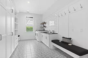 2 Emmas Path, Remsenburg, NY 11960 - Photo 9