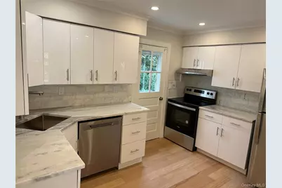 36 Dunes Lane, Port Washington, NY 11050 - Photo 7