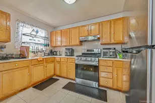 2087 Union St, Brooklyn, NY 11212 - Photo 5