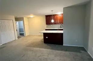 460 Old Town Rd, Port Jefferson Station, NY 11776 - Photo 5