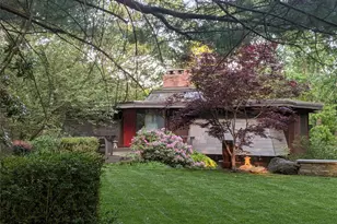 270 Sachem Hill Pl, Saint James, NY 11780 - Photo 19