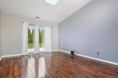 23 Sandy Hill Road, Commack, NY 11725 - Photo 11