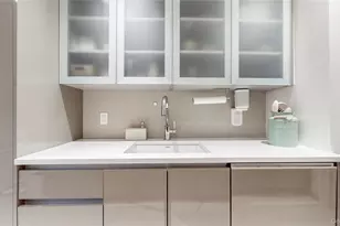 1-50 Burns St, Forest Hills, NY 11375 - Photo 5