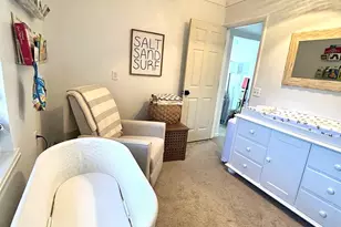 800 S 6th St, Lindenhurst, NY 11757 - Photo 19