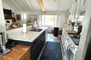 800 S 6th St, Lindenhurst, NY 11757 - Photo 7