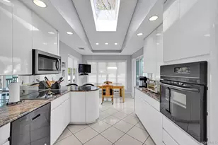 11 Fordham Dr, Plainview, NY 11803 - Photo 21