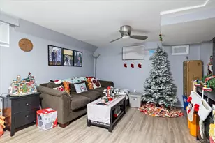 194 Newark St, Lindenhurst, NY 11757 - Photo 29