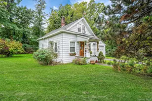 427 Park Ave, Huntington, NY 11743 - Photo 23