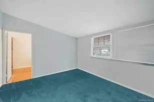 31 Cabin Ln, East Setauket, NY 11733 - Photo 15