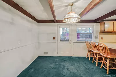 31 Cabin Lane, East Setauket, NY 11733 - Photo 7
