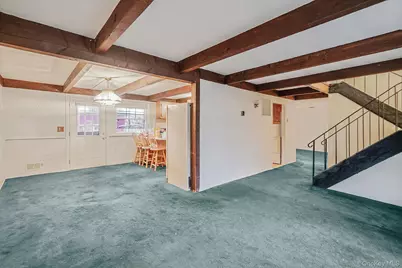 31 Cabin Lane, East Setauket, NY 11733 - Photo 9