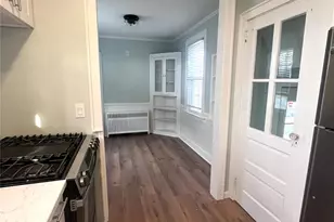 24 Arnold Ave, West Babylon, NY 11704 - Photo 15