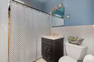 1617 Mahan Ave, Bronx, NY 10461 - Photo 15