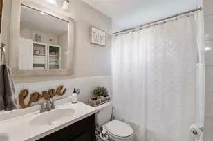 277 Horseblock Road, Farmingville, NY 11738 - Photo 17