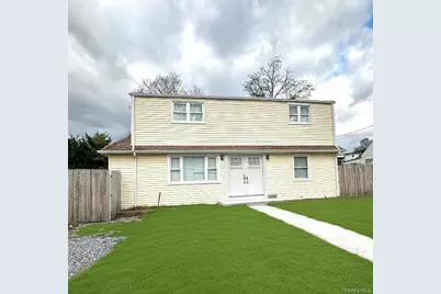 1093 Ditmas Avenue, Uniondale, NY 11553 - Photo 1