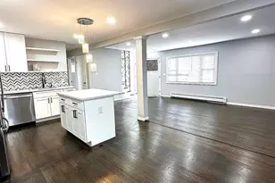 1093 Ditmas Ave, Uniondale, NY 11553 - Photo 7