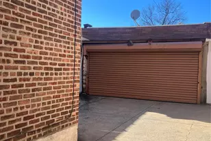 86-44 139th St, Briarwood, NY 11435 - Photo 3