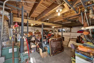 6 Glenda Dr, West Babylon, NY 11704 - Photo 11