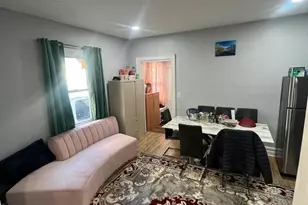 91-18 173rd St, Jamaica, NY 11432 - Photo 5