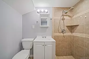 44 Lynbrook Dr, Sound Beach, NY 11789 - Photo 35