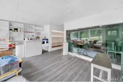 53 Lockwood Avenue, Yonkers, NY 10701 - Photo 5