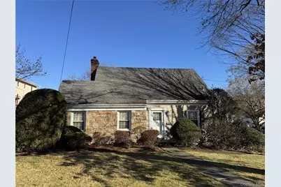133 Hutchinson Boulevard, Scarsdale, NY 10583 - Photo 1