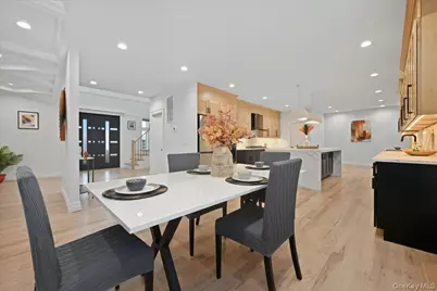 267 Sprucewood Drive, Levittown, NY 11756 - Photo 11