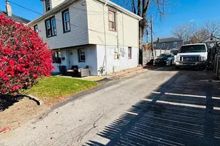 82 Fern Pl, Inwood, NY 11096 - Photo 3