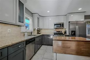 4 Park Rd, Rocky Point, NY 11778 - Photo 15